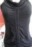 Blusa sem manga .. preta